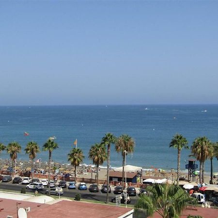 Luxury Beachfront Apartment In Benalmadena Costa Экстерьер фото