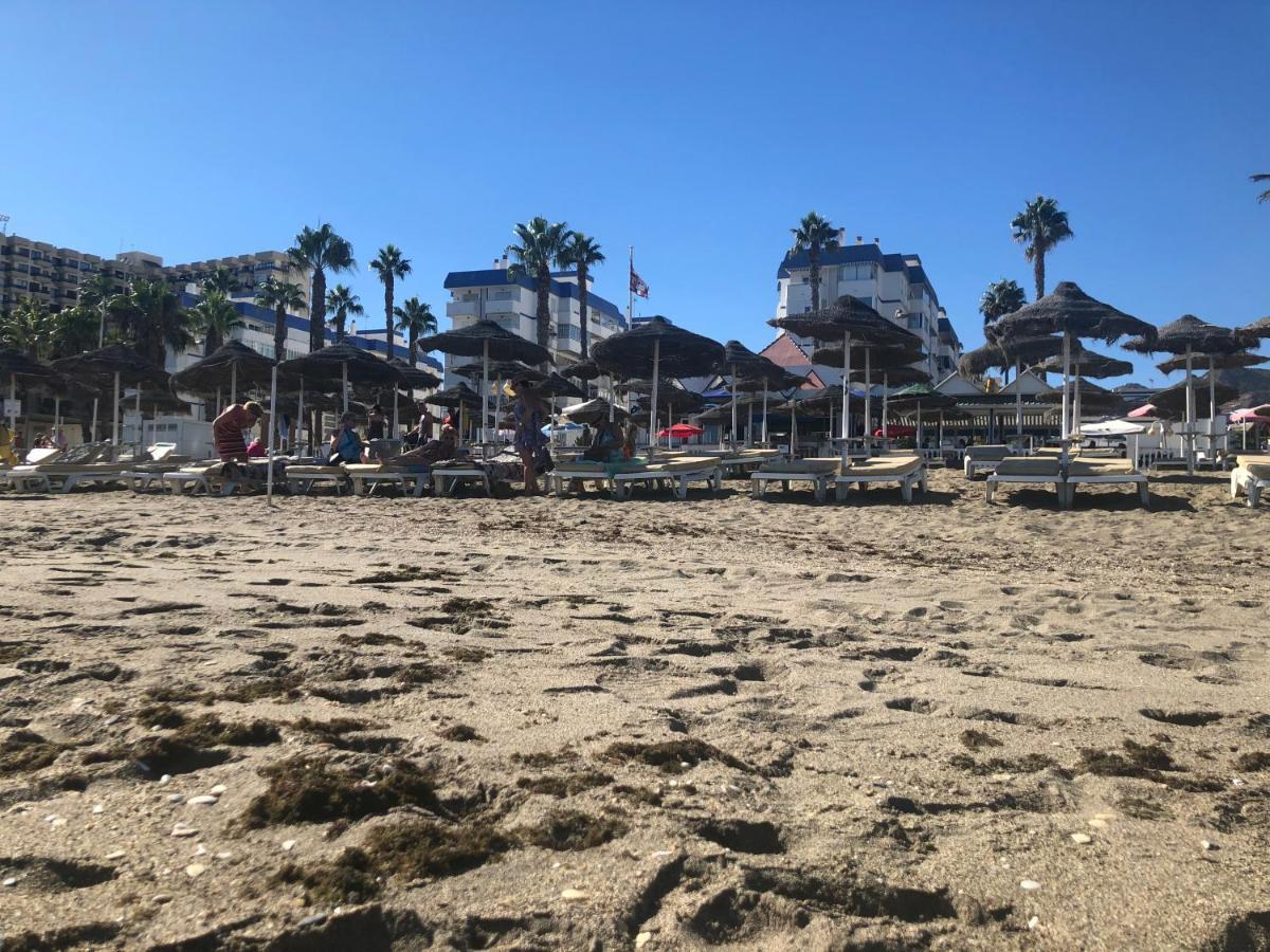 Luxury Beachfront Apartment In Benalmadena Costa Экстерьер фото