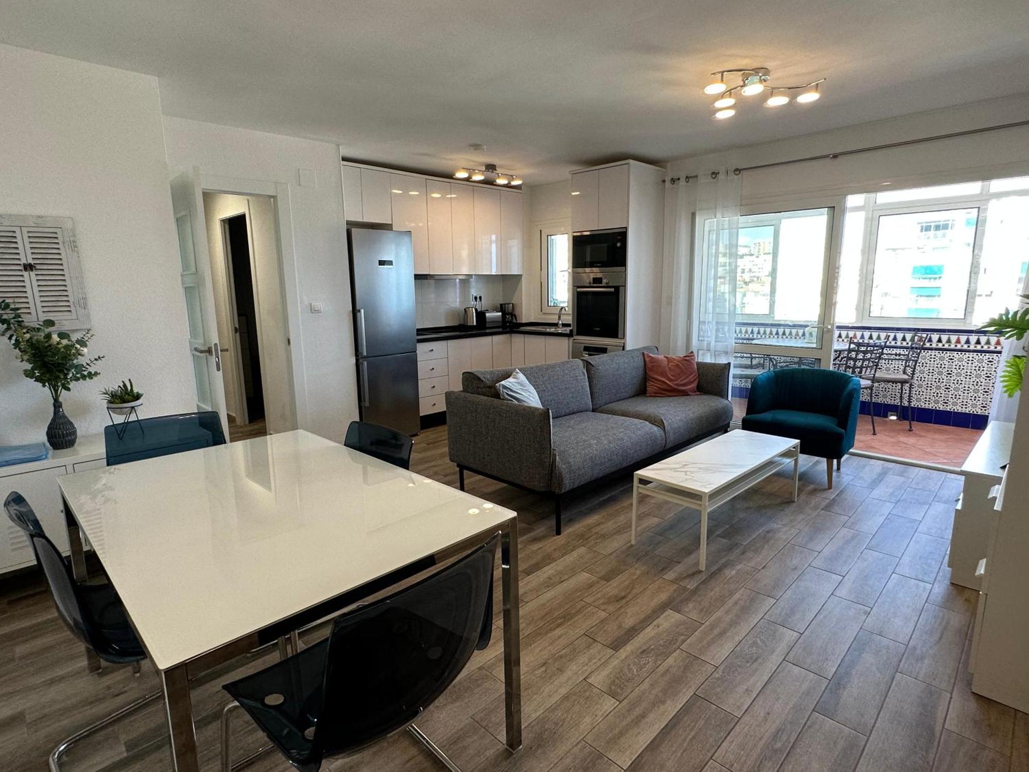 Luxury Beachfront Apartment In Benalmadena Costa Экстерьер фото