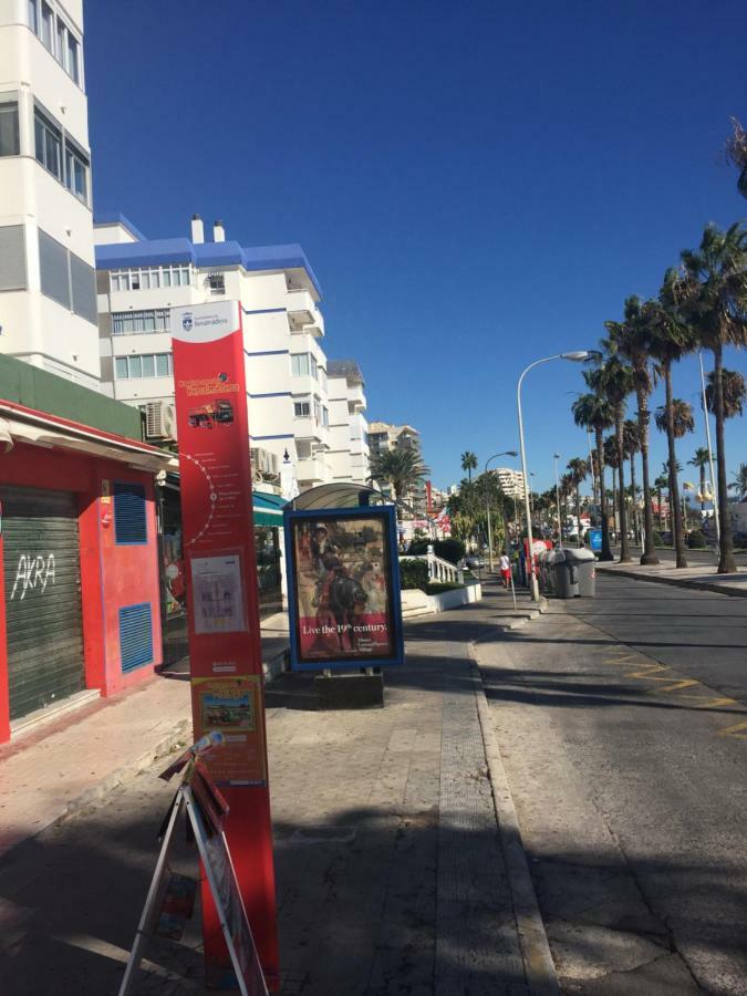 Luxury Beachfront Apartment In Benalmadena Costa Экстерьер фото