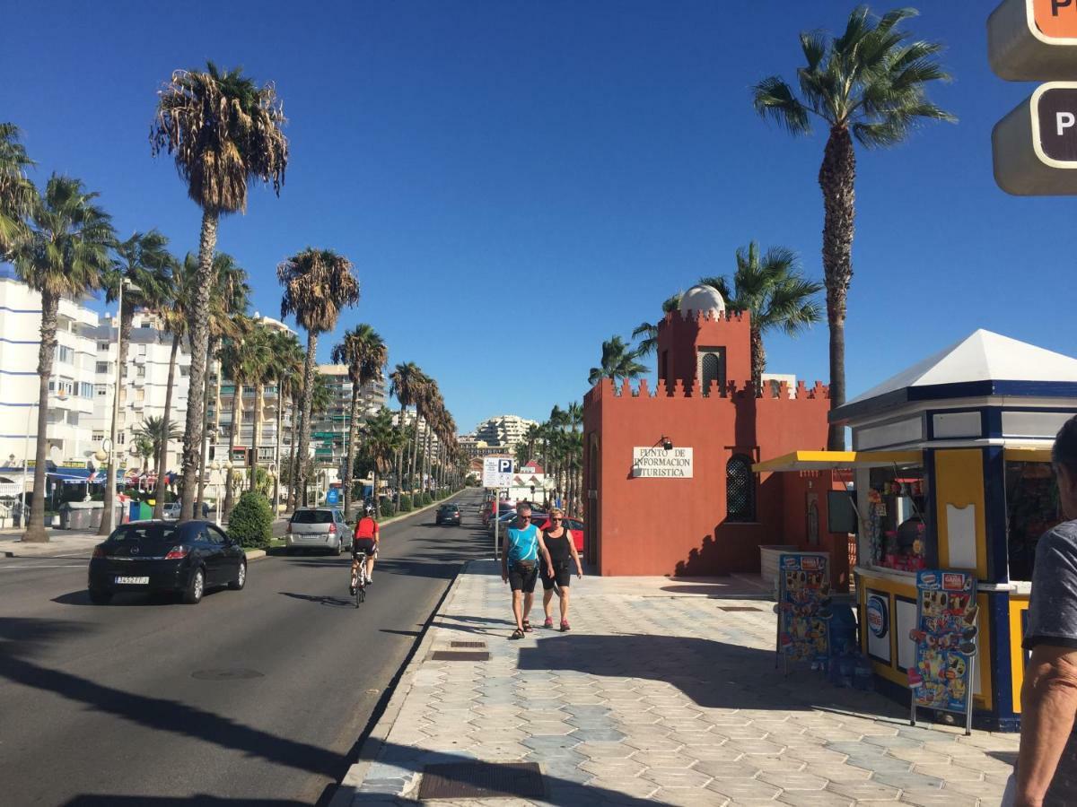 Luxury Beachfront Apartment In Benalmadena Costa Экстерьер фото