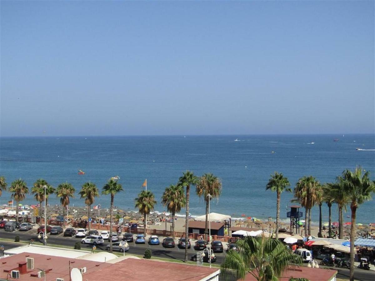 Luxury Beachfront Apartment In Benalmadena Costa Экстерьер фото